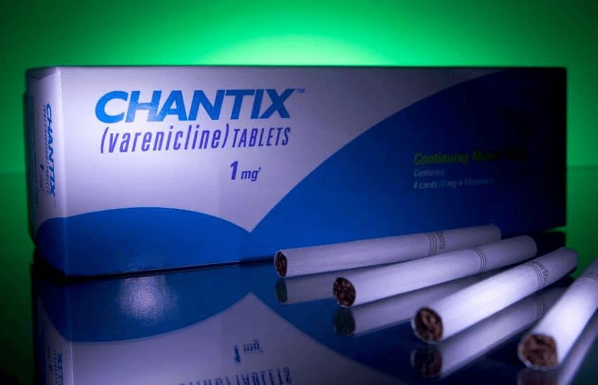 Chantix with cigarettes featured image