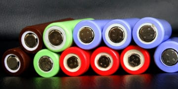 best vape batteries featured image