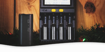4 Slot Battery Charger Deal-Max-Quality image