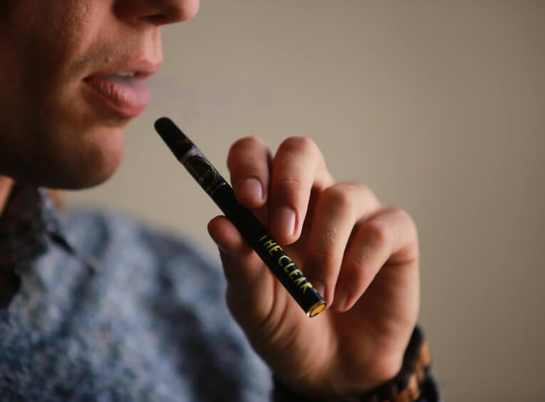 5 Things You Should Know Before You Order Delta 8 Vape Cartridges Online-Max-Quality image
